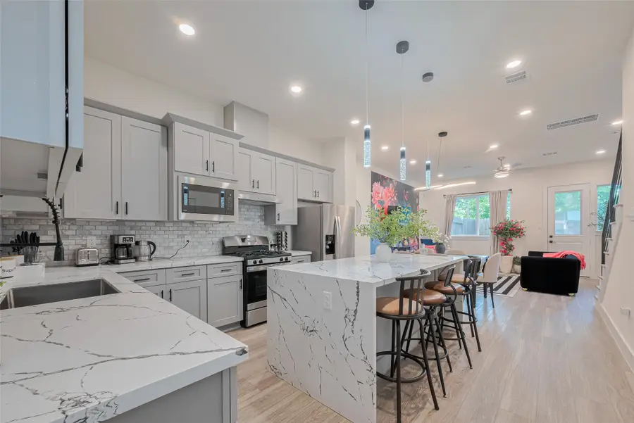 2909 Nagle Street, Houston, TX 77004 - Image #3