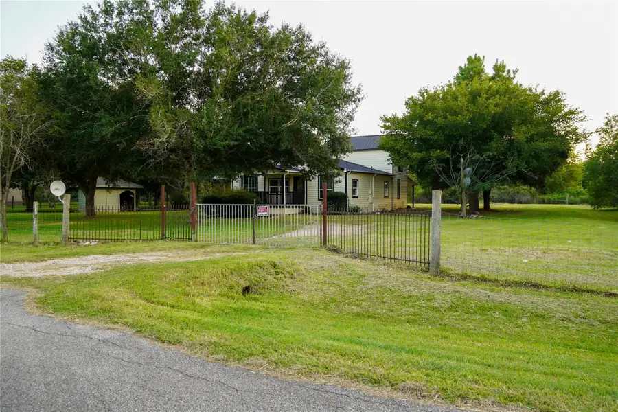 4622 Hill Side Lane, Needville, TX 77461 - Image #2