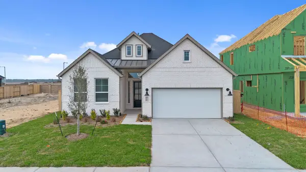 14910 Buffalo Head Street, Mont Belvieu, TX 77523