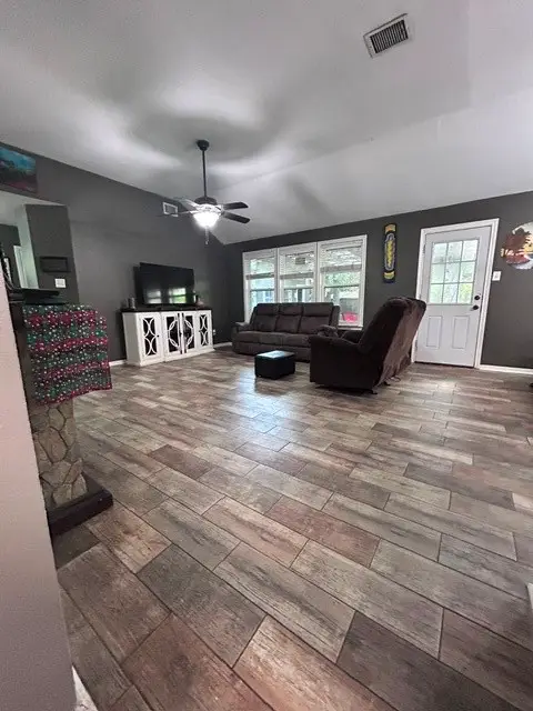 600 Spruce Dr, Conroe, TX 77302 - #3