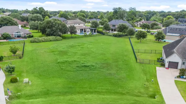 4402 Maravilla Lane, Richmond, TX 77406