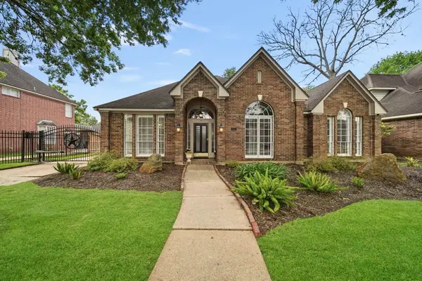 6714 Morningside Drive, Sugar Land, TX 77479