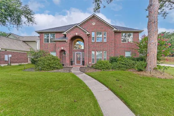2115 Aberdeen Drive, League City, TX 77573