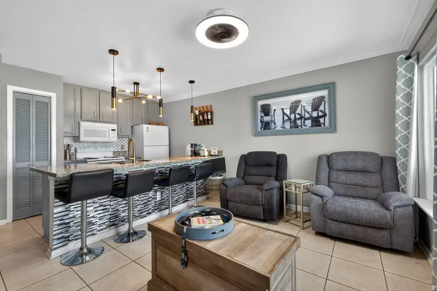 9520 Seawall Boulevard #320, Galveston, TX 77554 - #3