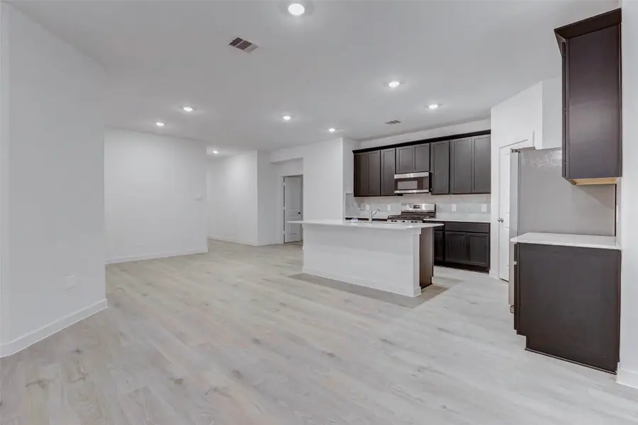 30631 Brixton Village Dr, Fulshear, TX 77423 - Image #3