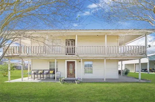 610 12th Street, Dickinson, TX 77539