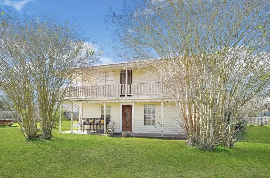 610 12th Street, Dickinson, TX 77539 - #3
