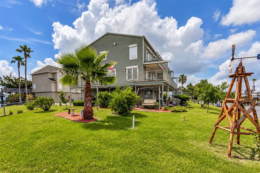 7 S Skimmer Street, La Marque, TX 77568 - #3