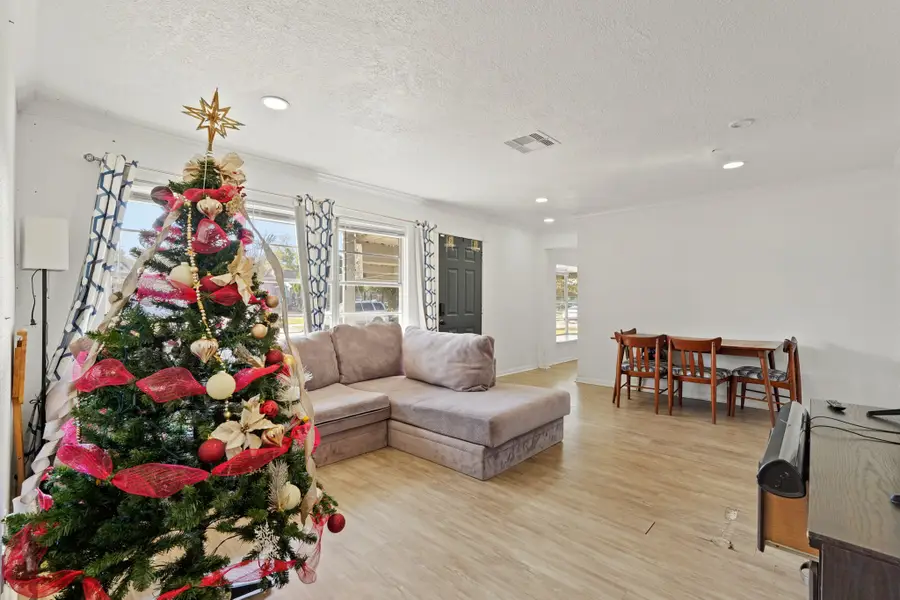 1217 Gary Avenue, Pasadena, TX 77502 - Image #3