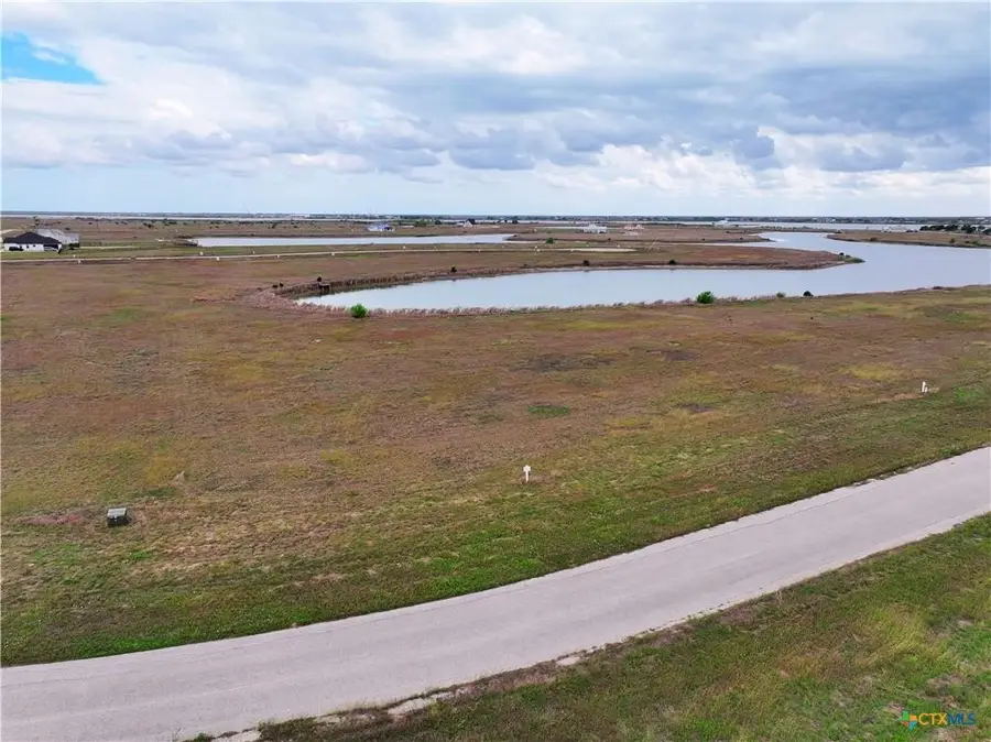 42 Redfish Retreat Drive, Port Lavaca, TX 77979 - #2