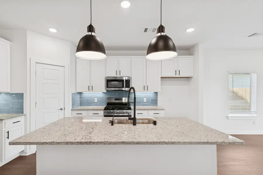 32515 Summer Vista Lane, Fulshear, TX 77441 - Image #2