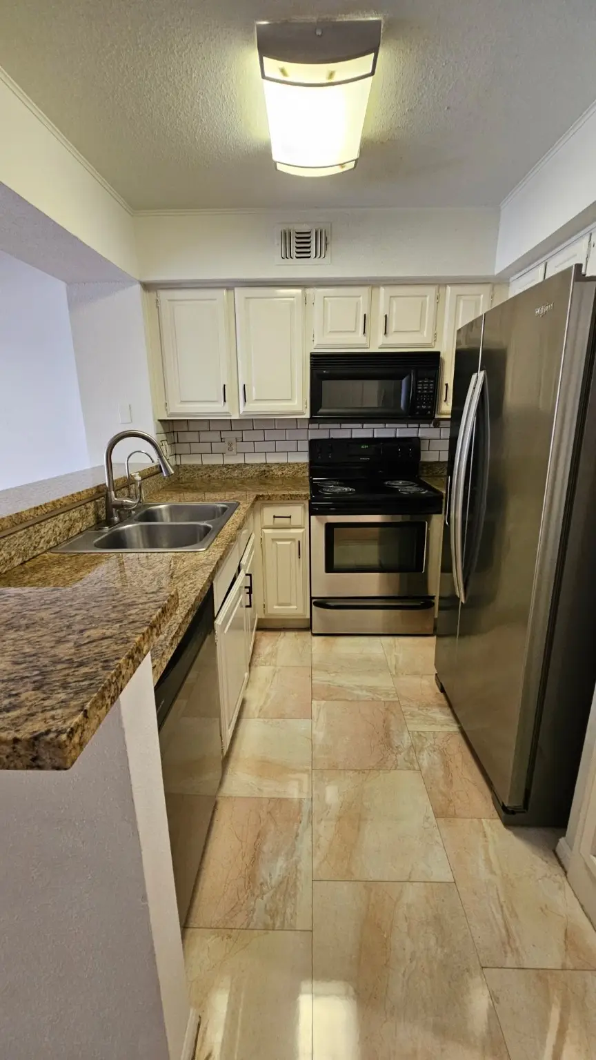 2425 Holly Hall Street #91, Houston, TX 77054 - Image #2