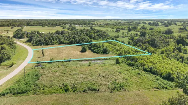 22810 Pittman Drive, Angleton, TX 77515
