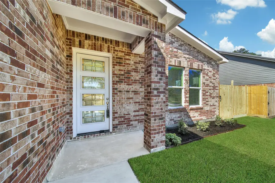 7611 Athlone Drive, Houston, TX 77088 - Image #2