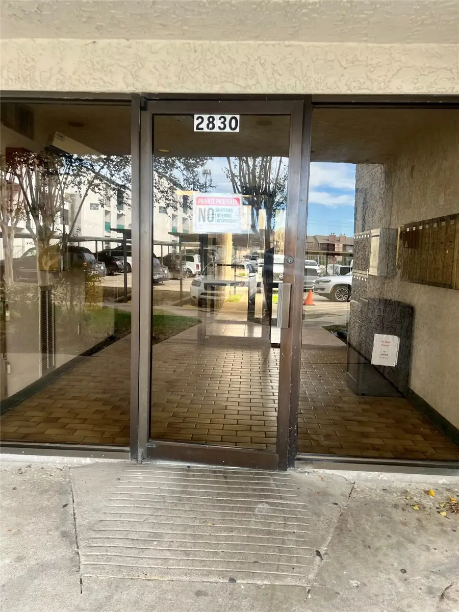 2830 S Bartell Street #210, Houston, TX 77054 - Image #3