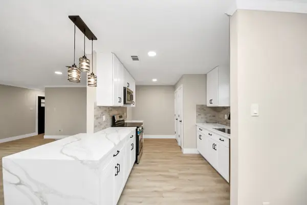 20322 Bishops Gate Lane, Humble, TX 77338