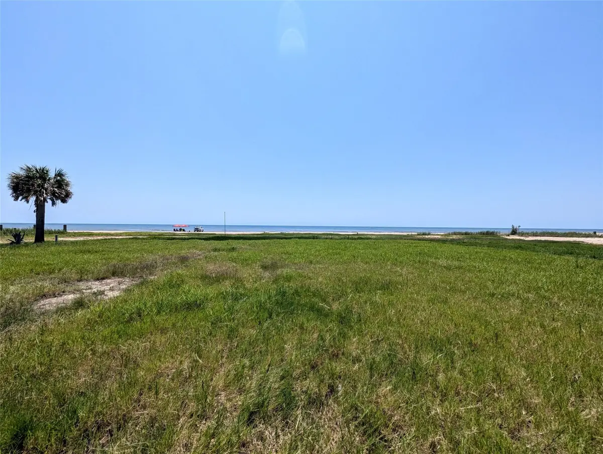 2150 Highway 87, Gilchrist, TX 77617 - Image #1