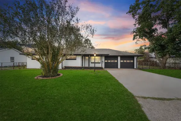 216 W 5th Street, Deer Park, TX 77536