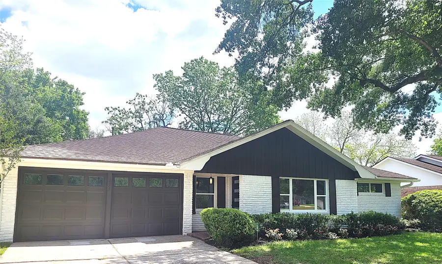 10803 Chimney Rock Road, Houston, TX 77096 - Image #2