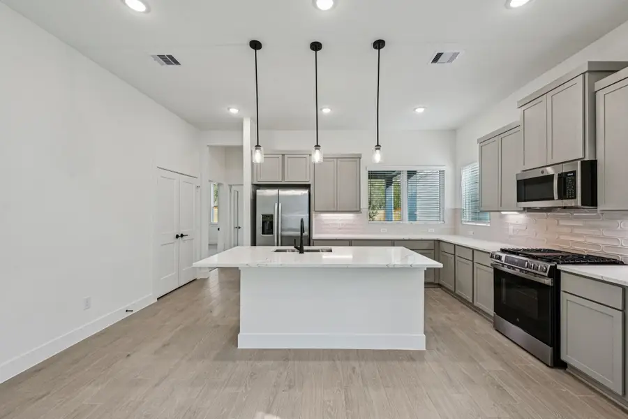 26237 E Outrider Banks Circle, Montgomery, TX 77316 - Image #3