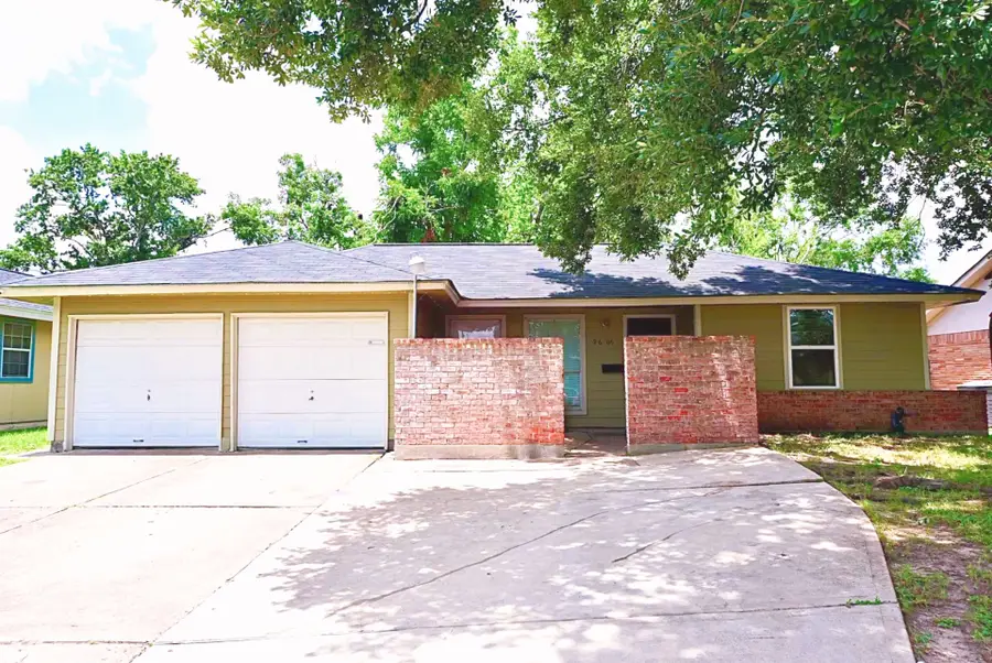 8606 S Friendship Road, Houston, TX 77080 - Image #2