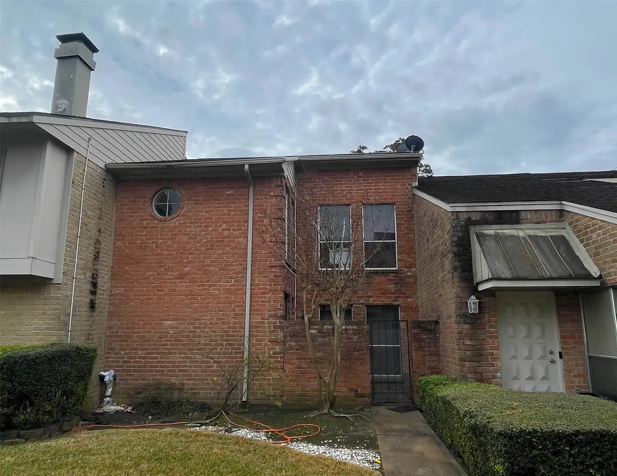 9264 Westwood Village Drive #32, Houston, TX 77036 - #1