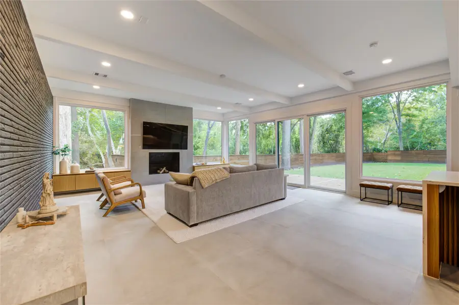 303 Isolde Drive, Houston, TX 77024 - Image #3