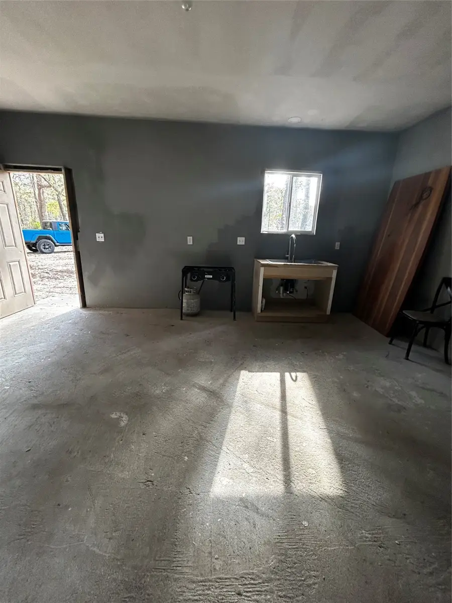 204 Pine Bend Court, Cleveland, TX 77327 - Image #3