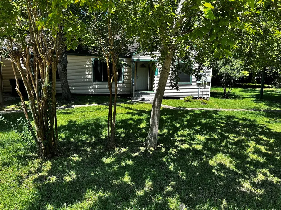 3307 Triplett Street, Bacliff, TX 77518 - Image #2