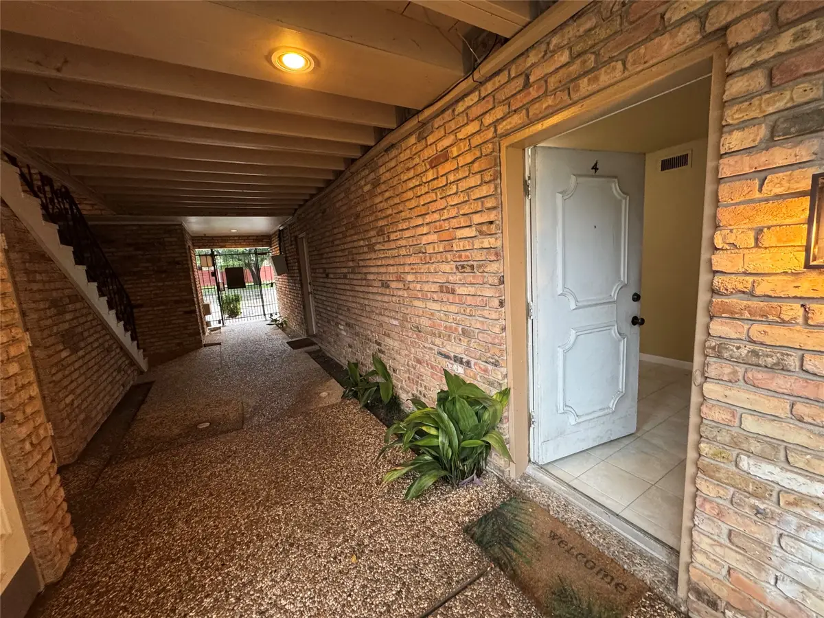 5353 Richmond Avenue #4, Houston, TX 77056 - #1