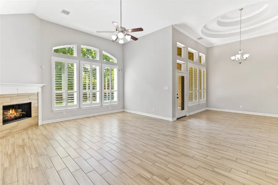 208 Woodside Court, Clute, TX 77531 - #3