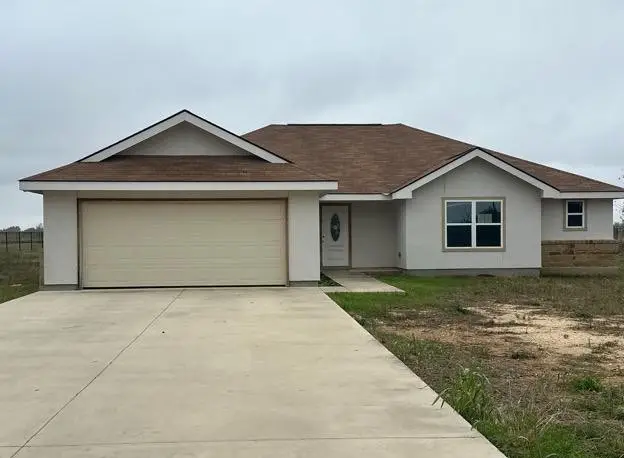 2519 County Road 5710, Devine, TX 78016 - Image #2