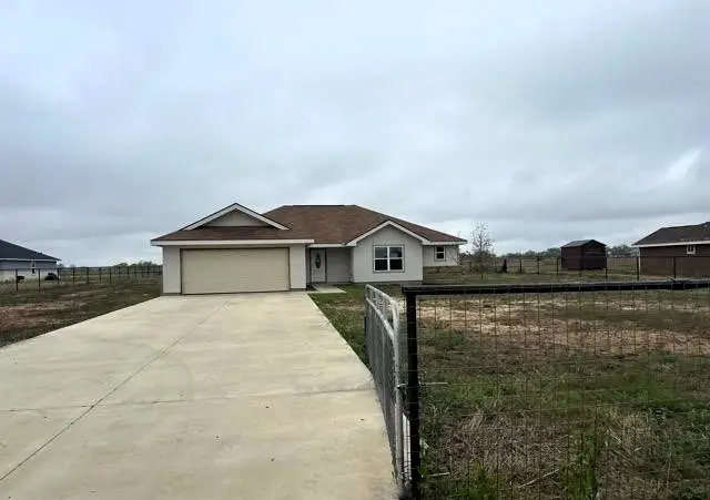 2519 County Road 5710, Devine, TX 78016 - Image #3