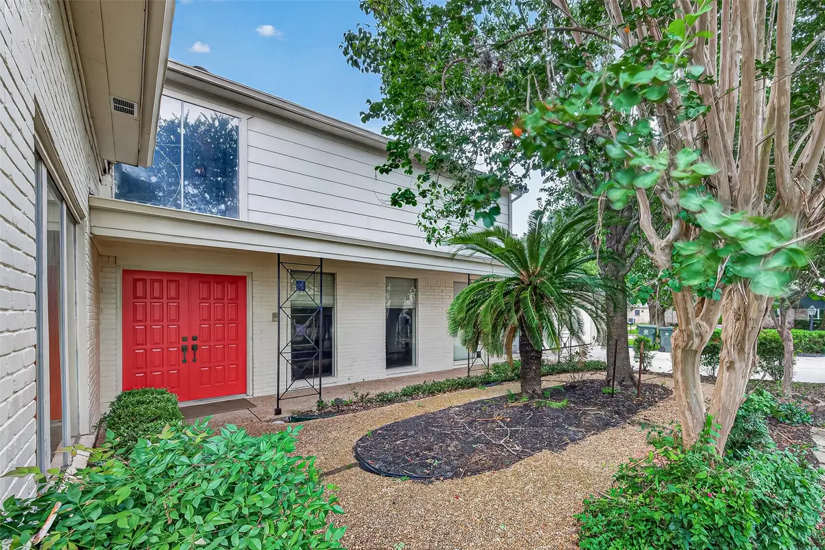 2714 Fairway Drive, Sugar Land, TX 77478 - #1