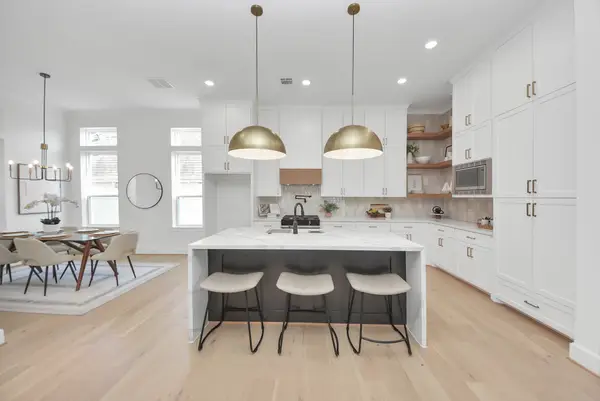 925 Fisher Street #C, Houston, TX 77018