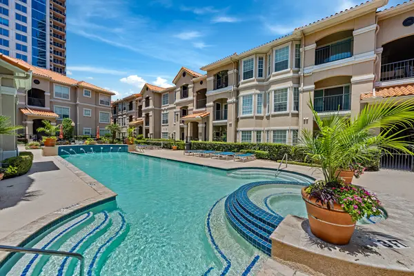3231 Allen Parkway #1207, Houston, TX 77019