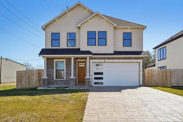 320 E Main Street, La Porte, TX 77571