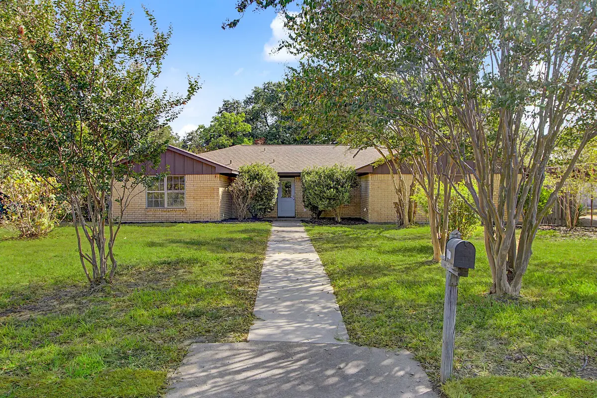 1817 Medina Dr, College Station, TX 77840 - #1