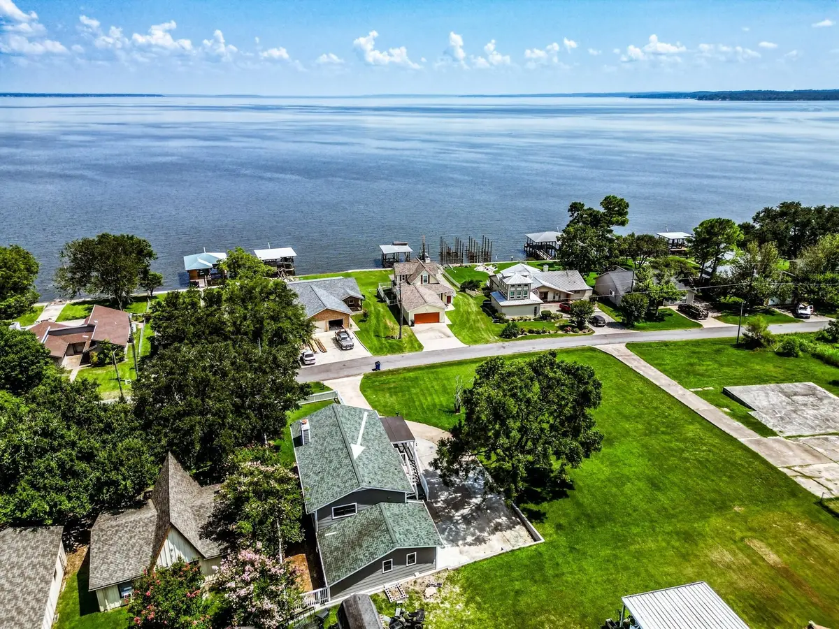 180 W Lake Circle, Point Blank, TX 77364 - #1