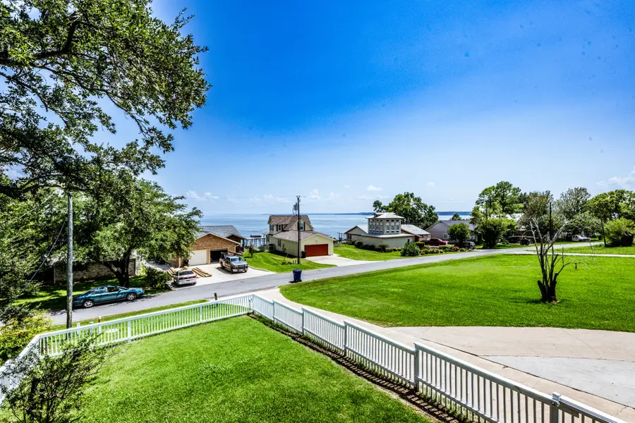 180 W Lake Circle, Point Blank, TX 77364 - #2