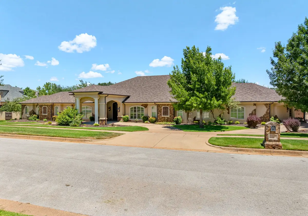 7120 Nottaway Drive, Tyler, TX 75703 - #1