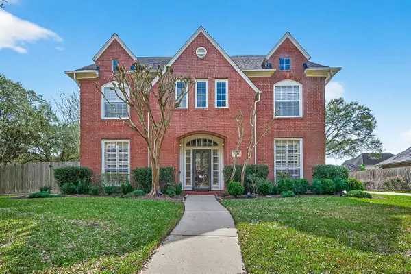 4003 Misty Morn Lane, Sugar Land, TX 77479