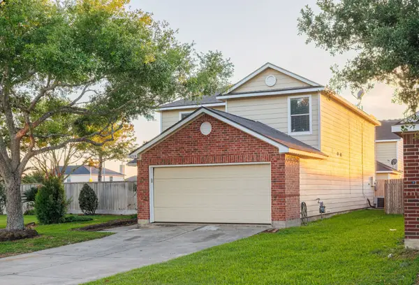 8318 Tartan Court, Rosharon, TX 77583