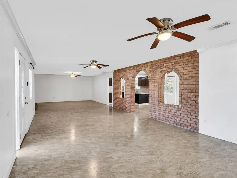 3413 County Road 326, Alvin, TX 77511 - #3