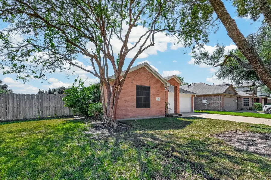 9202 Desirable Drive, La Porte, TX 77571 - #2