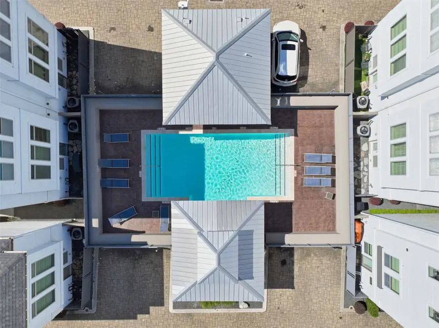 2106 Radcliffe Street, Houston, TX 77007 - #2