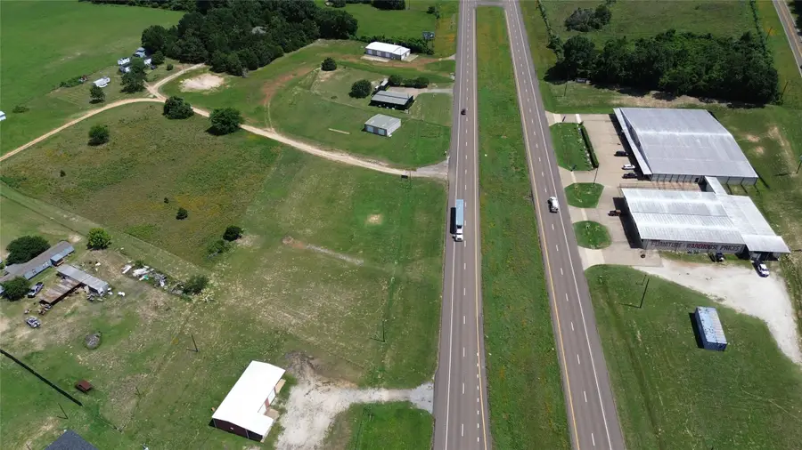 12790 N Us Hwy 287, Grapeland, TX 75844 - #2