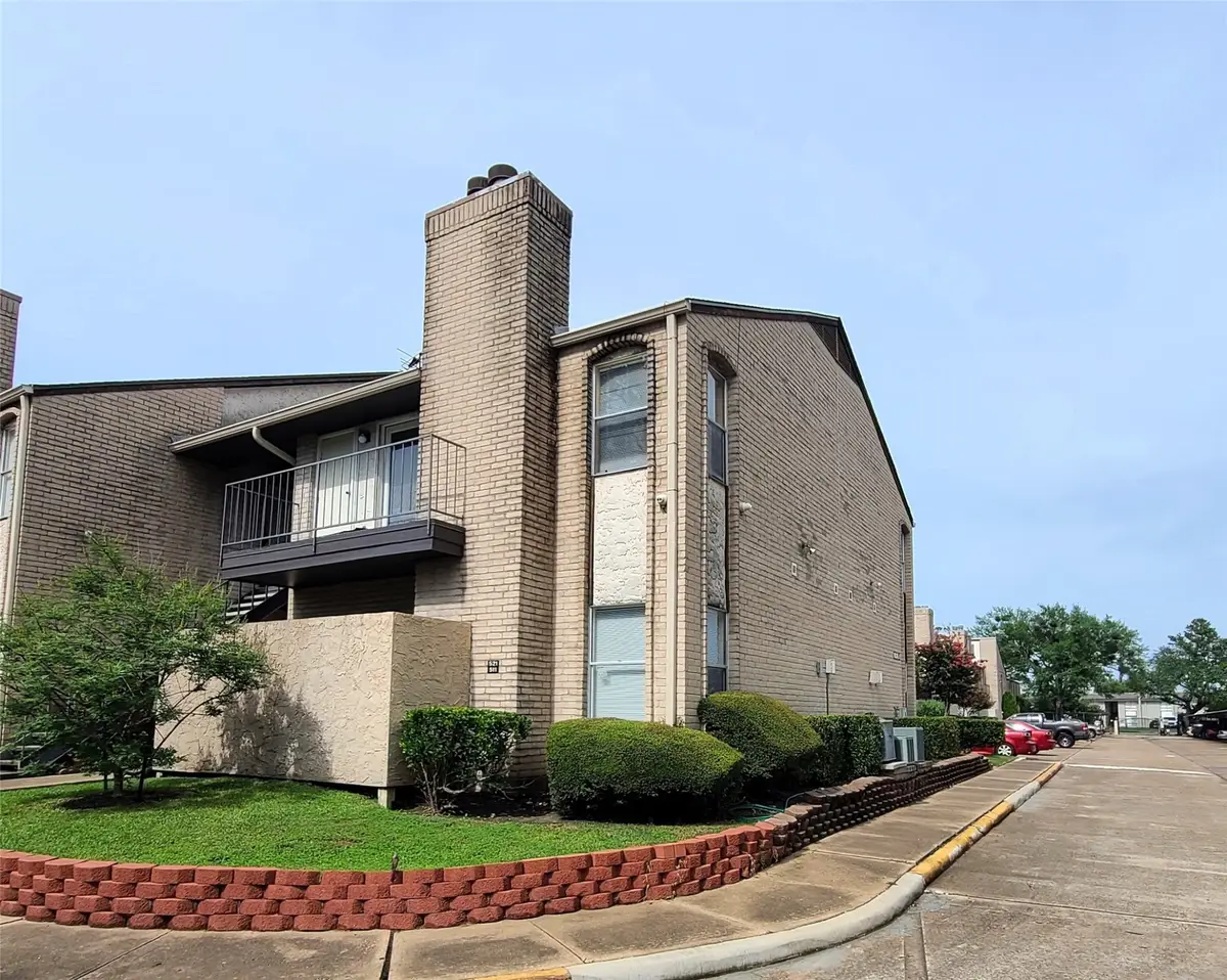 2021 Spenwick Drive #511, Houston, TX 77055 - Image #1