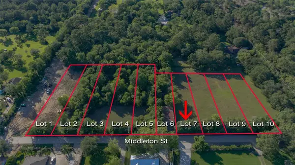7 Middleton Street, Bayview, TX 77518