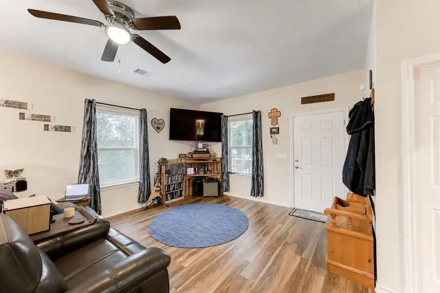 301 Bayou Drive, Channelview, TX 77530 - #3